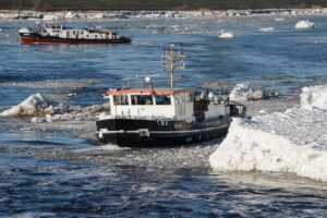wind waves visibility safety